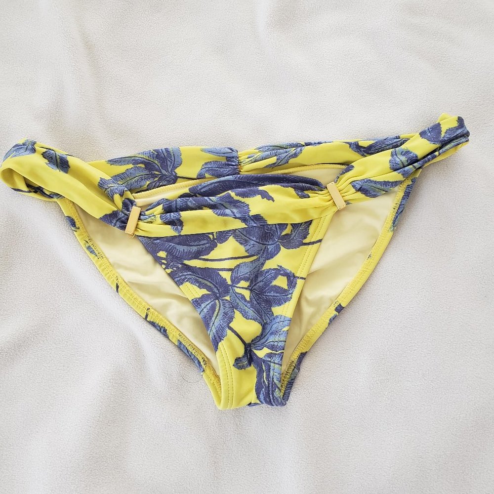 Vix Floral Bikini Bottom, Size Medium